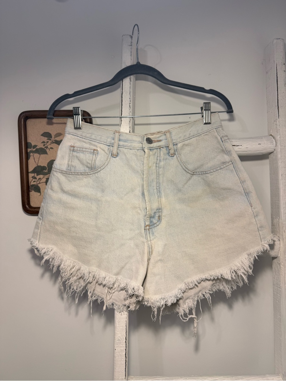 Vintage Guess Jeans by Georges Marciano Cutoff Shorts | Women’s 31